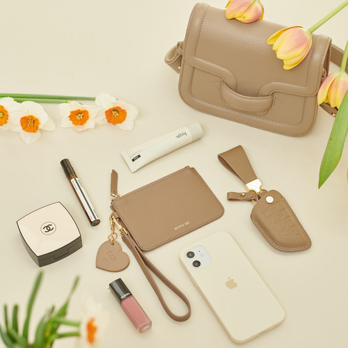 MONOMe モノメ Zippy レザーカード ポーチ ネームタグ付き MONOMe Zippy レザー カードポーチ ネームタグ付き 名刺入れ
