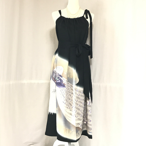 ☆お買い得品☆【正絹】着物リメイク 黒留袖ドレス／キャミワンピース