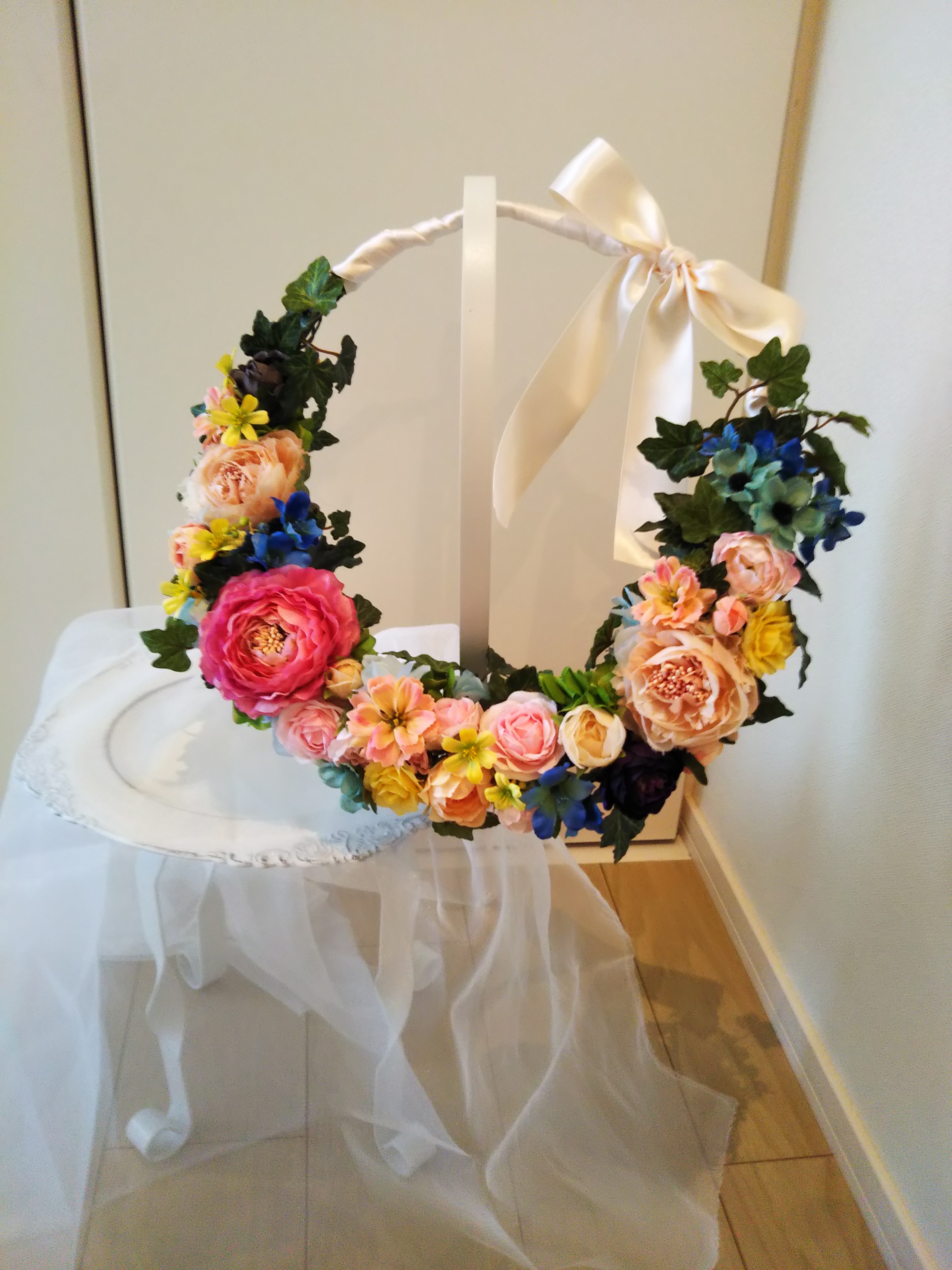 華やかなリースブーケ