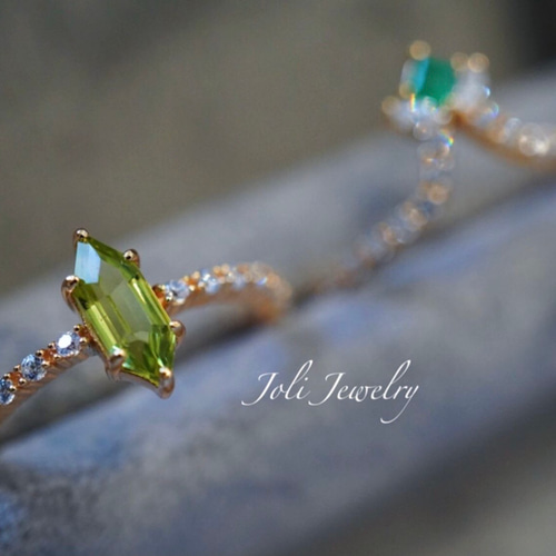 ナチュラルペリドット 六角形 キラキラ 天然 グリーン リング
