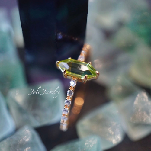 ナチュラルペリドット 六角形 キラキラ 天然 グリーン リング 指輪