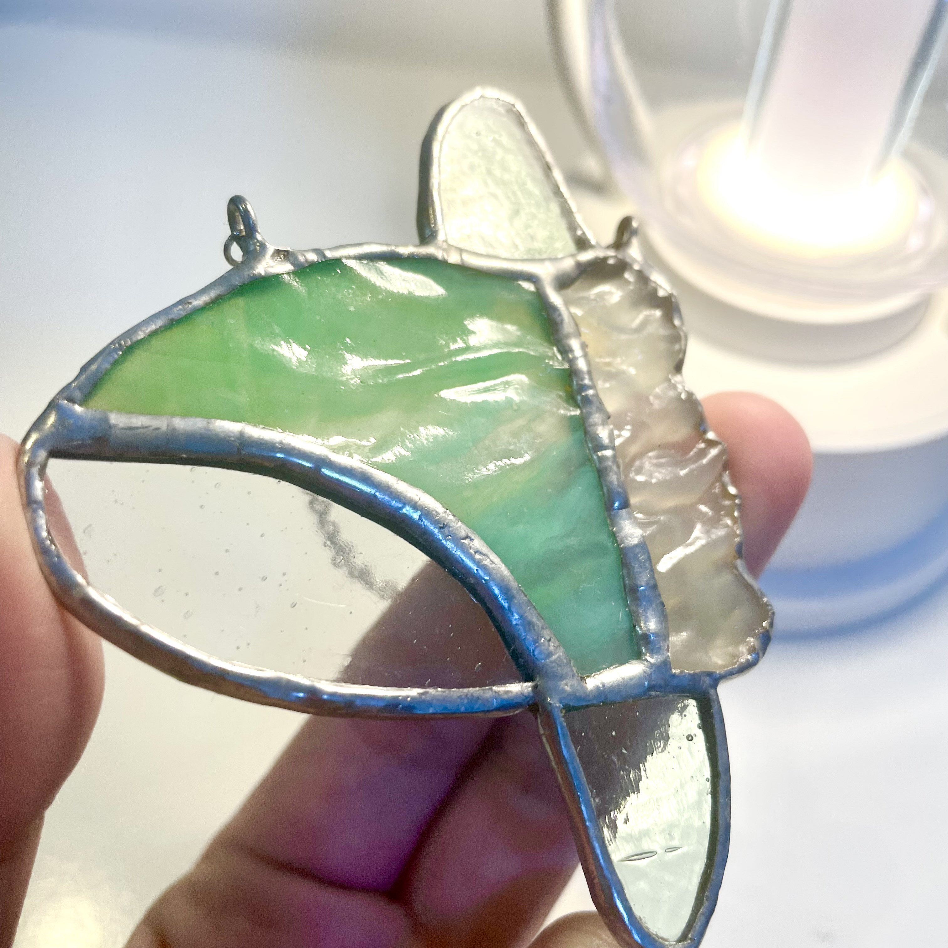 まんぼう　ひらひらグリーン　ウォールデコレーション　サンキャッチャー　壁飾り　ウォールアート