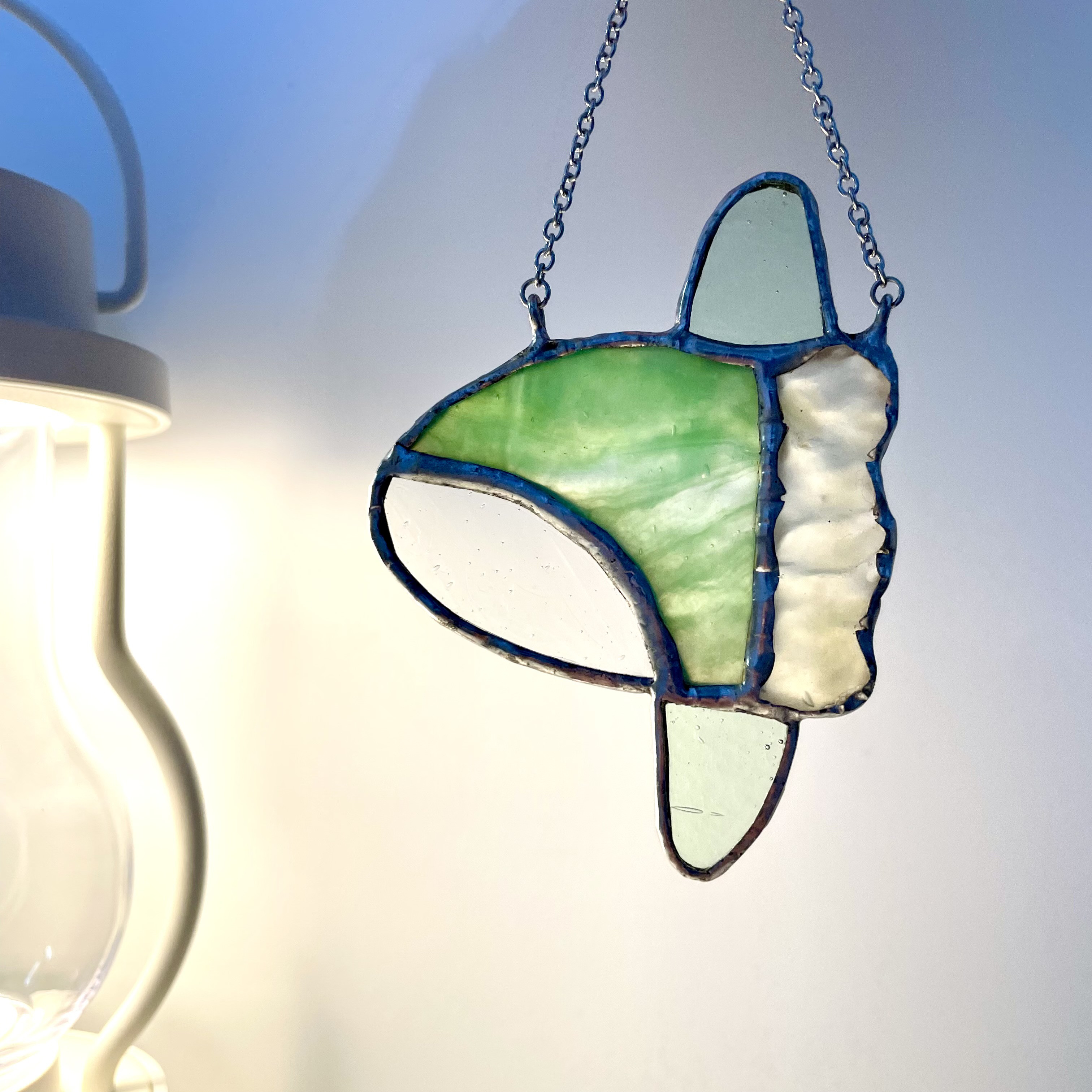 まんぼう　ひらひらグリーン　ウォールデコレーション　サンキャッチャー　壁飾り　ウォールアート