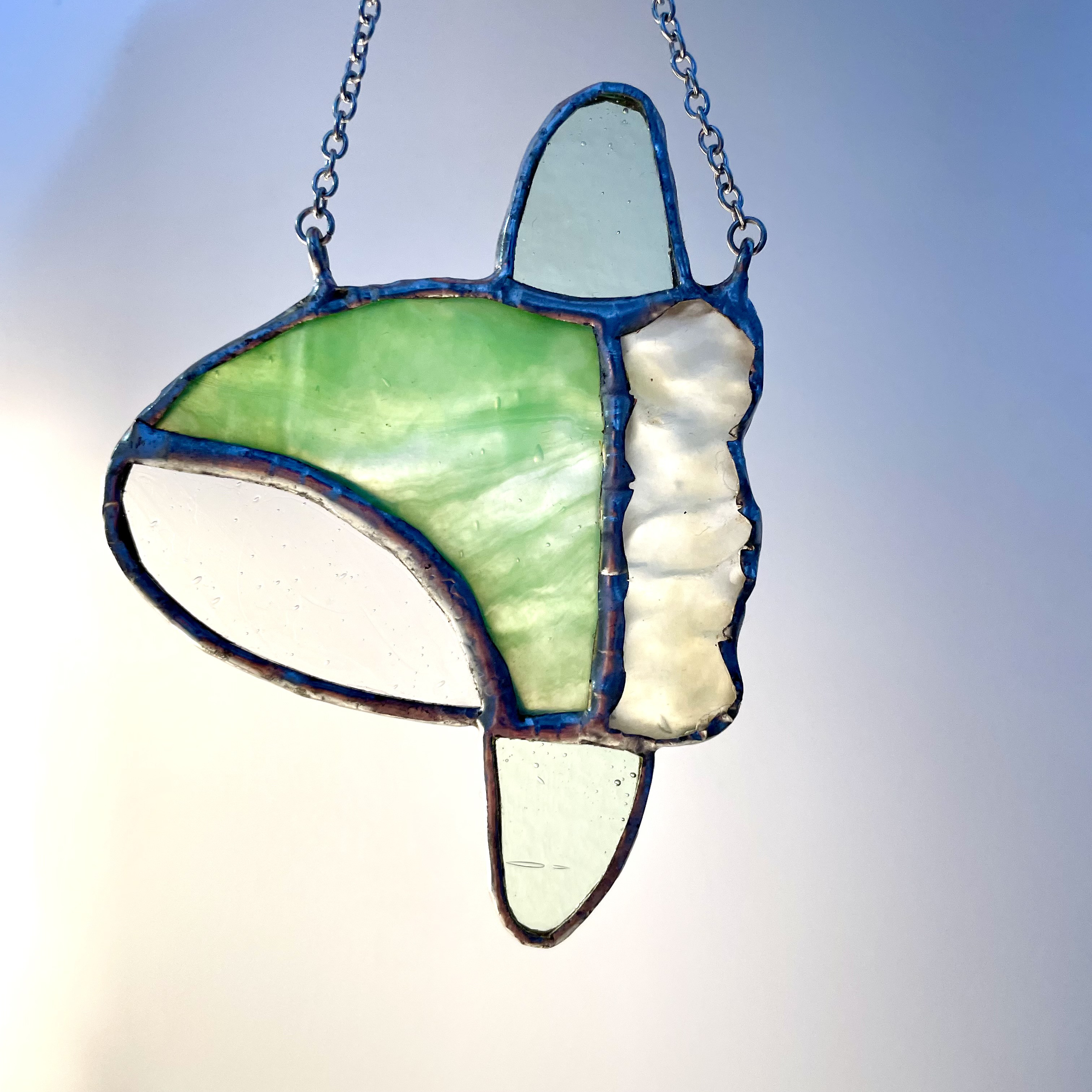 まんぼう　ひらひらグリーン　ウォールデコレーション　サンキャッチャー　壁飾り　ウォールアート