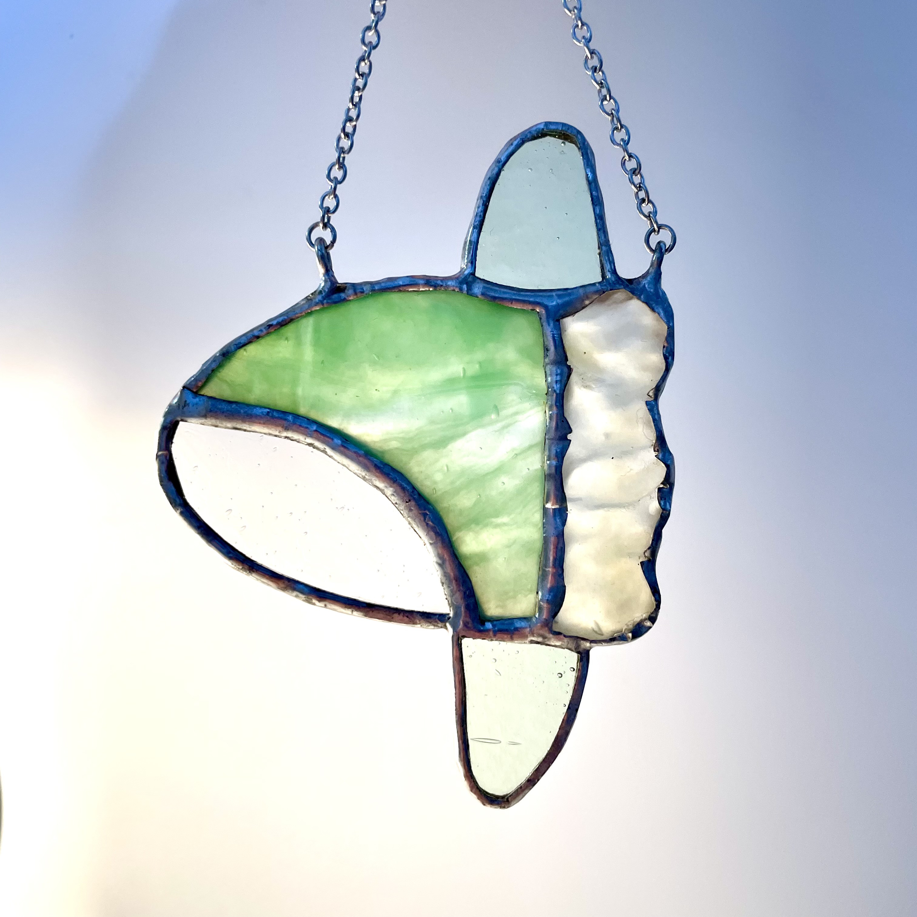 まんぼう　ひらひらグリーン　ウォールデコレーション　サンキャッチャー　壁飾り　ウォールアート