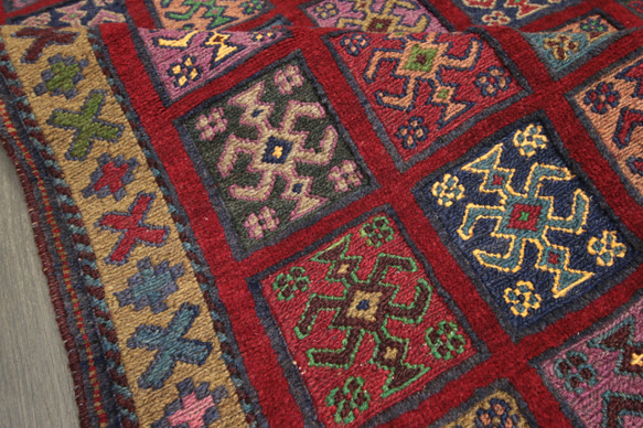 ペルシャ絨毯　シルジャンキリム　オールド手織り絨毯＆キリム　トライバルラグ　ヴィンテージ　94x147cm　＃875 5枚目の画像
