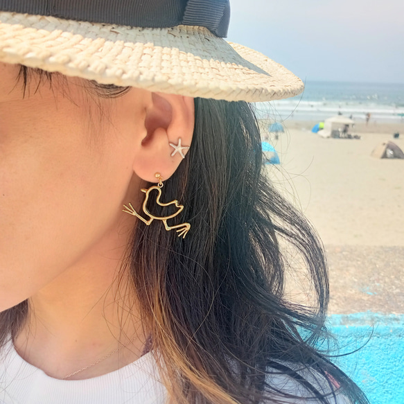 南の島の走る鳥モチーフ *シロハラクイナ* 片耳売り (ピアス