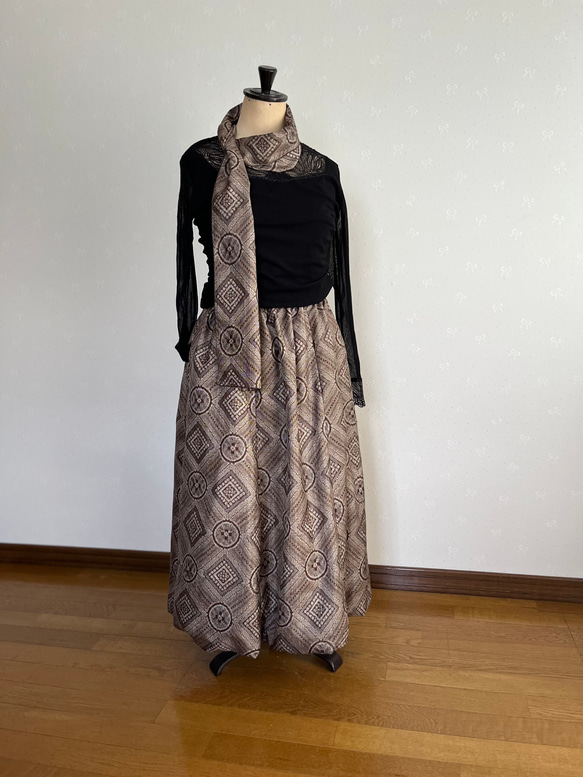 大島紬の大人のバルーンスカート&マフラー 4枚目の画像
