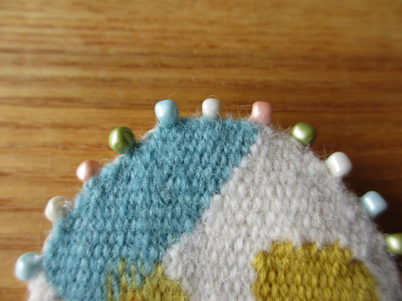 パステルカラーのブローチ　２ 3枚目の画像