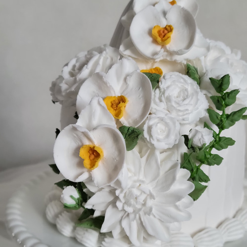 受注制作見本*胡蝶蘭のフラワーケーキ*粘土で出来た鑑賞用ケーキ 立体