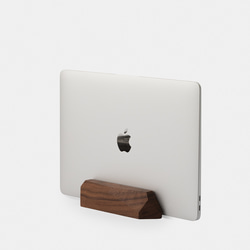 單開口的立式筆記本支架  木制的立式筆記本支架  Macbook支架 實木架子 電腦架子 iPad架子 第2張的照片
