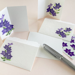 キキョウの二つ折りメッセージカード＆ダイカットミニ封筒　2種 4枚目の画像