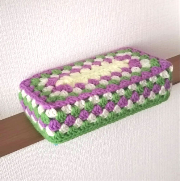 クロシェ編み グラニースクエア ティッシュケースカバー