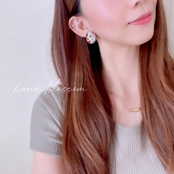 【特集掲載】glass oval classical gold Earrings 10枚目の画像