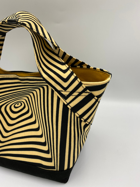 【再販】【受注製作】新春福袋　アフリカ布　縞模様　　　　　　バッグ&ポーチ　　　　アフリカンプリント 6枚目の画像