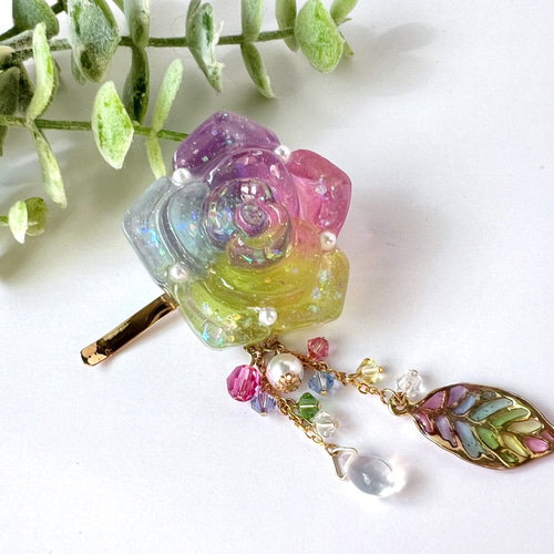 No.3150ドライフラワー♡八重おじさい♡レジンポニーフック お花のレジンポニーフック - ringomaruS GALLERY | minne byGMOペパボ