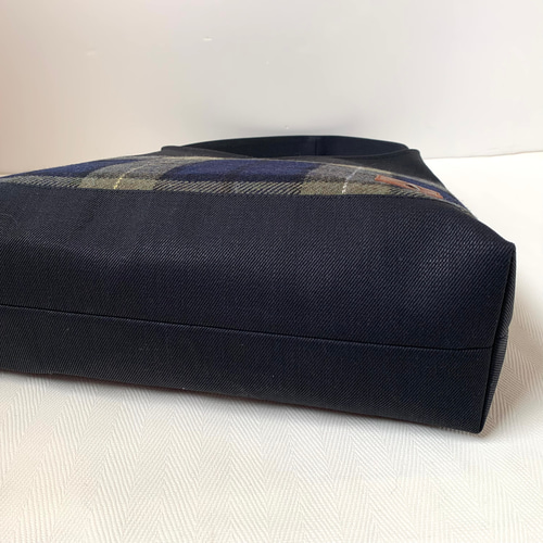 送料無料】ワンショルダーバッグ☆紺系チェック&ブラックデニム  