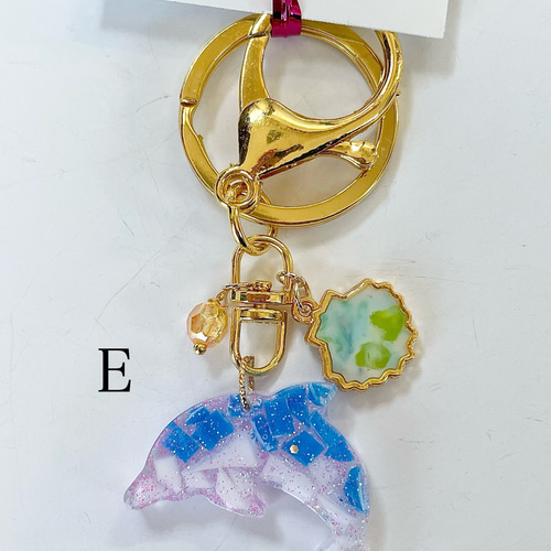 海洋プラスチックゴミを使ったキーホルダー イルカ キーホルダー