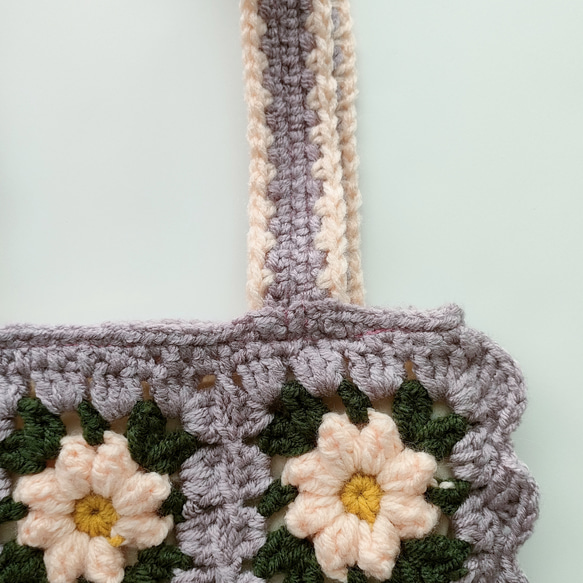 クロシェ編み　モチーフ編み　編みバッグ　ショルダーバッグ　手編みバッグ　フラワー　花　ニットバッグ　 7枚目の画像