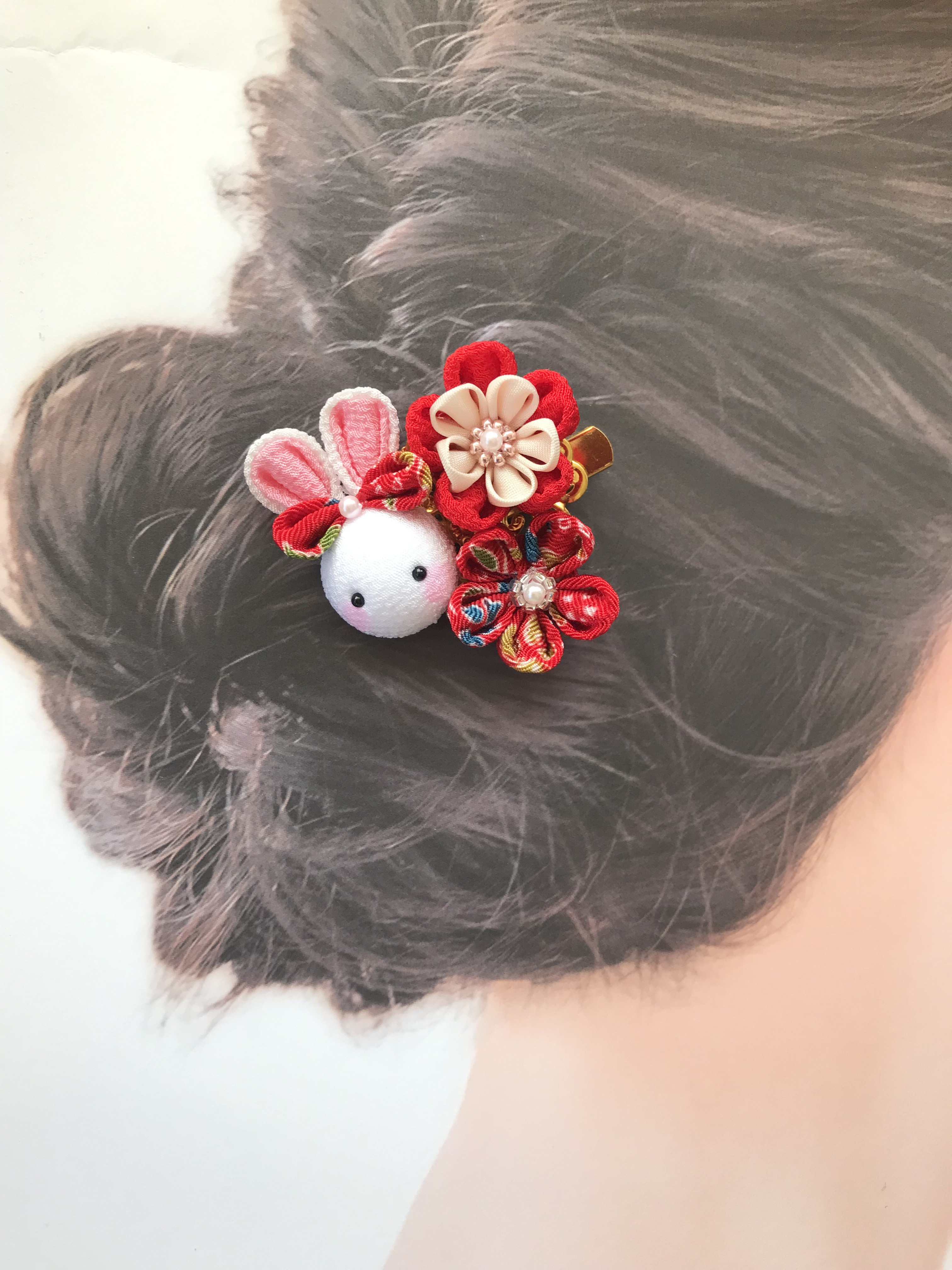 つまみ細工 髪飾り ヘアクリップ 滑り止め うさぎさん つまみ細工髪飾り ヘアクリップ 滑り止め うさぎさん
