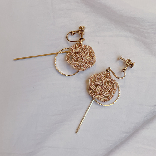 水引 和風 イヤリング ♡ 和装 浴衣 着物 オフィス 卒業式 成人式