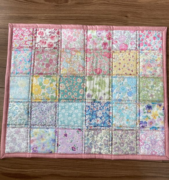 リバティはぎれのパッチワークマット その他インテリア雑貨 C&C FABRIC