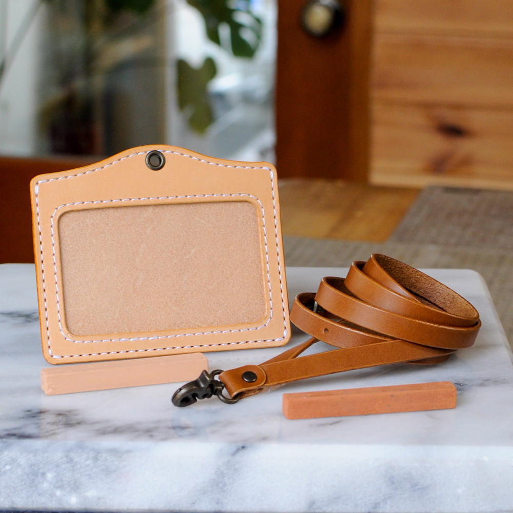 首掛けのパスケース　タイプB