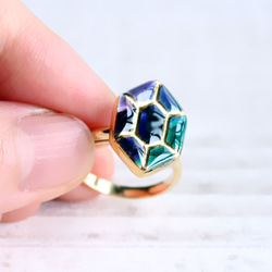 宝石硝子ring ~green hexagon~ 1枚目の画像