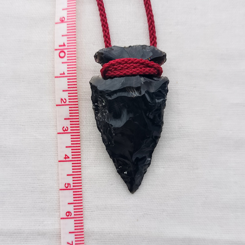 黒曜石のナイフ型ネックレス ペンダント - メルカリ