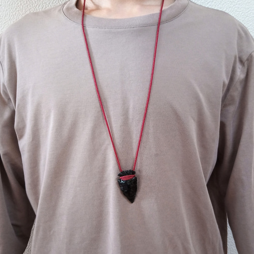 黒曜石 ネックレス 約8cm 赤紐付き ネックレス・ペンダント