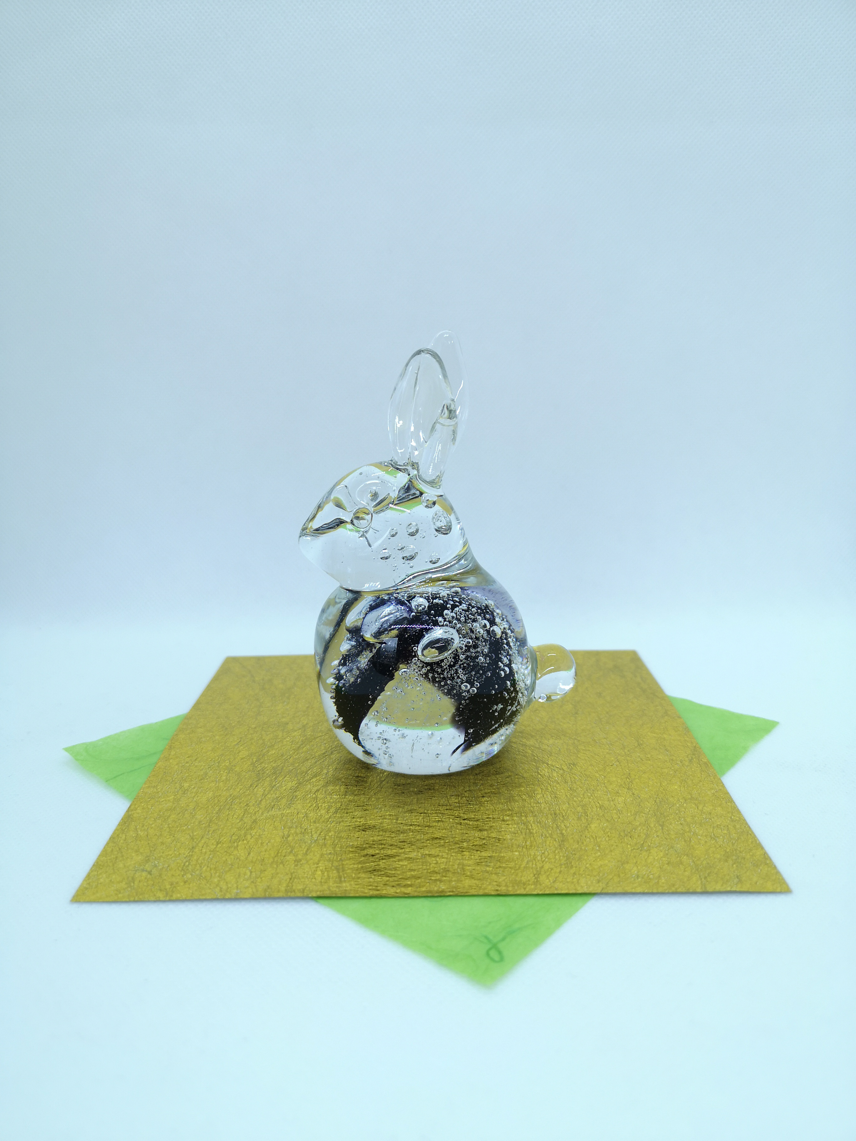 干支　うさぎ（中・黒）