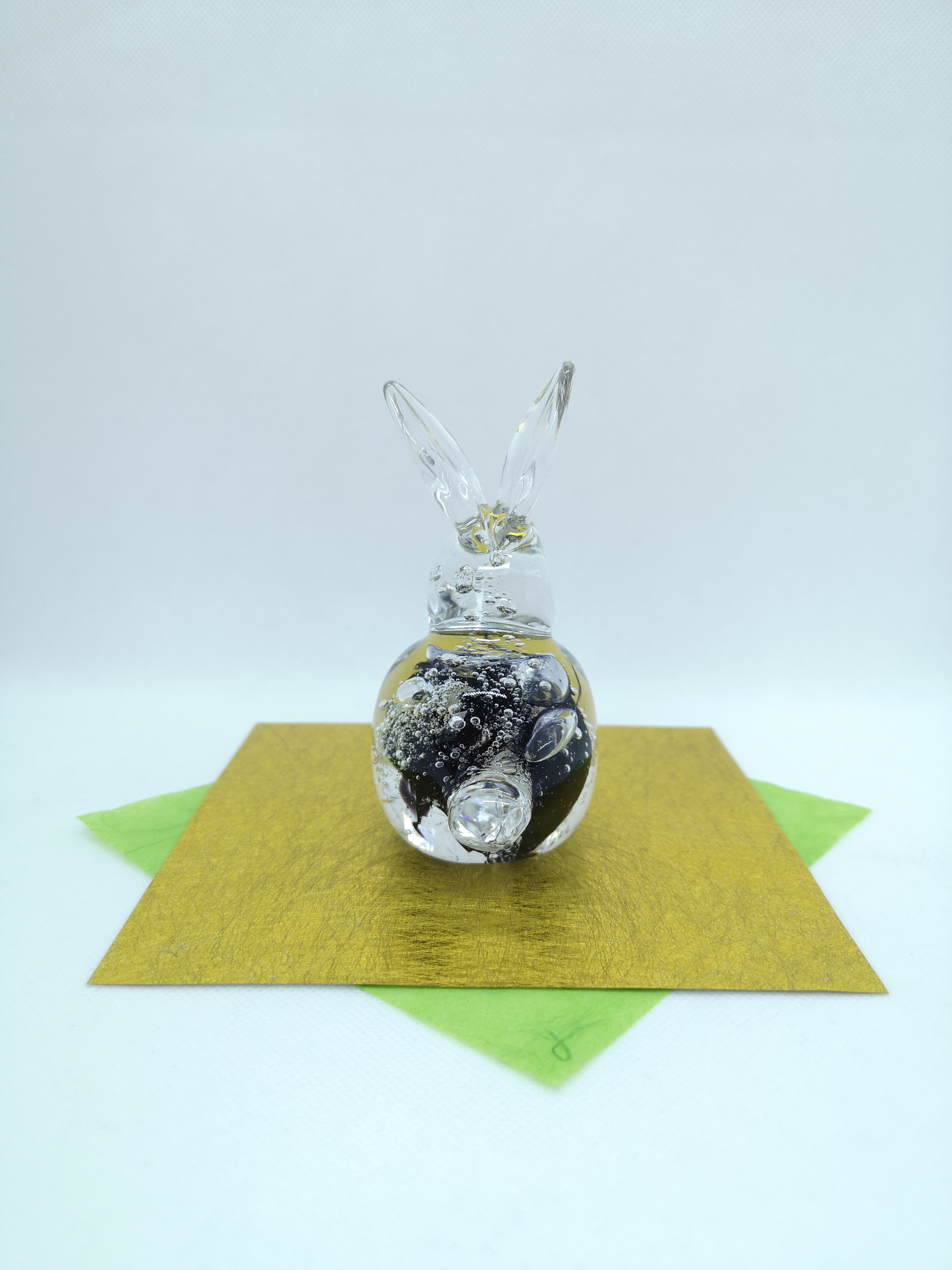 干支　うさぎ（中・黒）