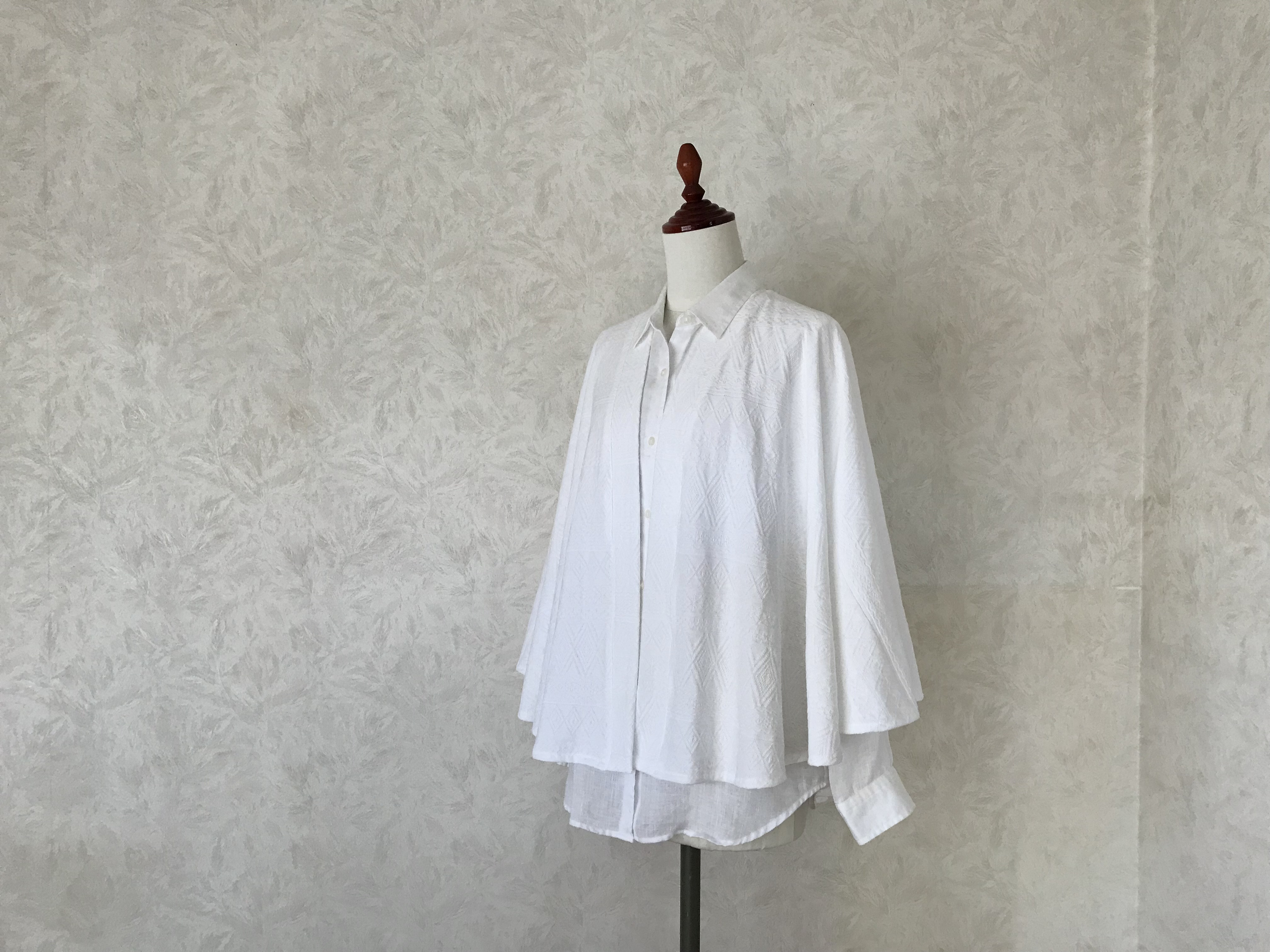 ジャガード ニット・ポンチョ風 カーディガン✴︎ホワイト