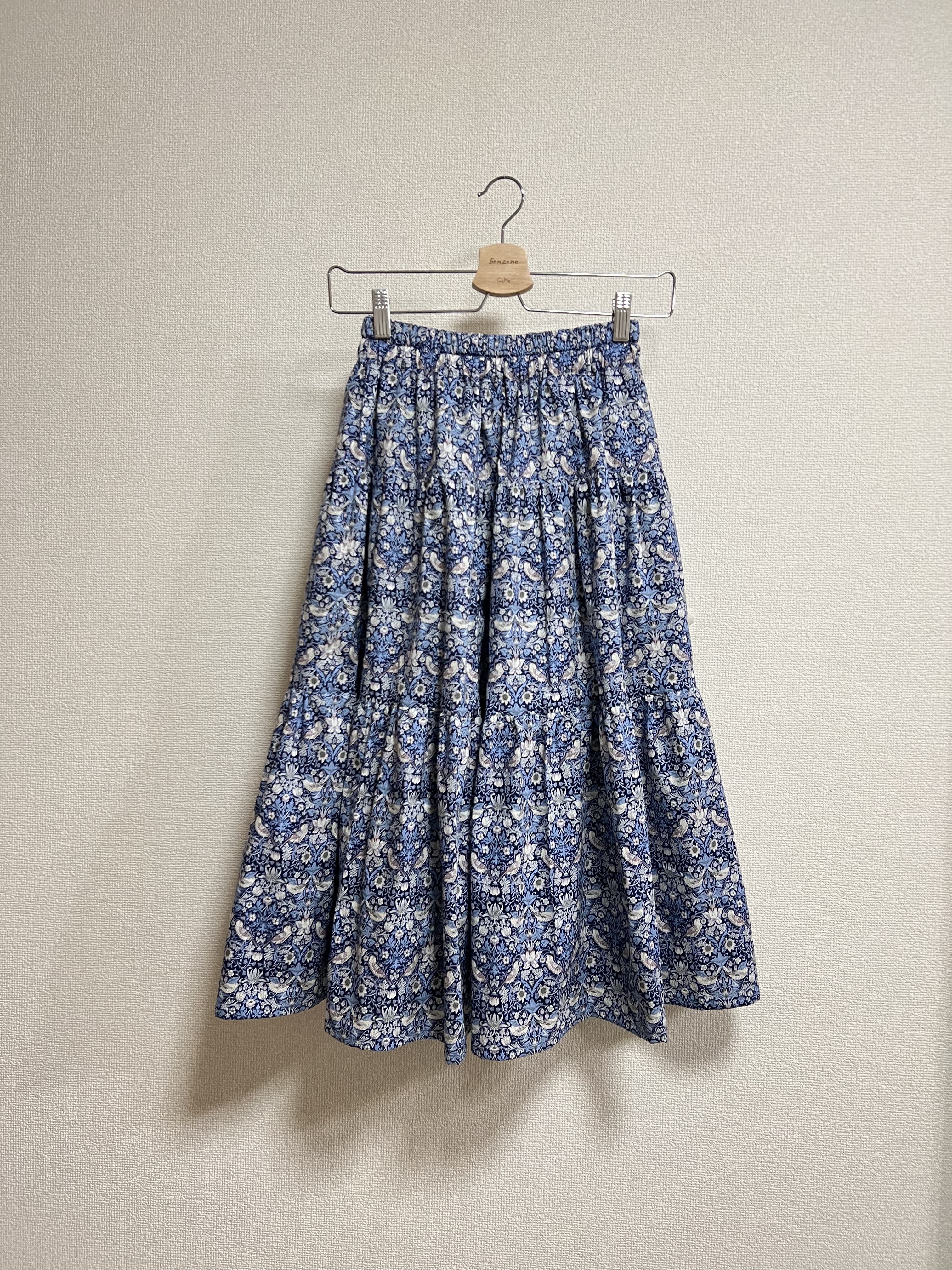 ストロベリー　シーフ　3段ティアードスカート