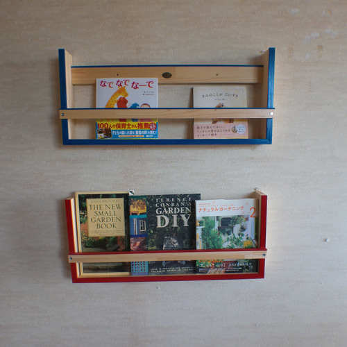 現物1点　ハンドメイド　絵本棚 　本棚　知育 手作り木製 絵本棚 （完成品です）幅100cm ・組み立て不要