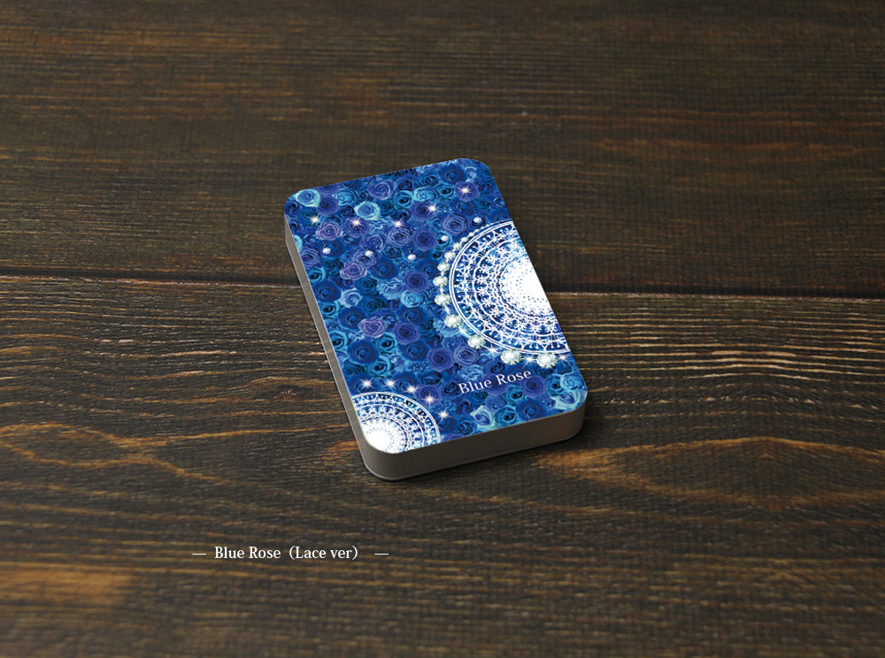 モバイルバッテリー5000mAh（蓄電用コード付き）【Blue Rose（Lace  version）】 【名入れ可】        Ω