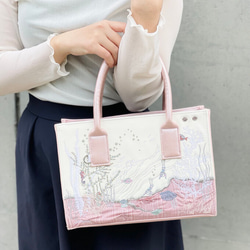 ハンドバッグ 刺繍バッグ ビジネス用バッグピンク レザーショルダーバッグ 娘 母の日 ショルダーバッグ 1枚目の画像