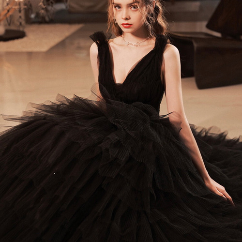 ディープV ブラックウエディングドレス XS〜3XL 二次会 フォト ドレス