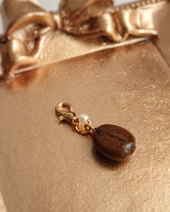 上品モノトーン×チョコレート キーホルダー チャーム（コーヒー豆ボトル付き） 上品モノトーン×チョコレート キーホルダー チャーム（コーヒー豆