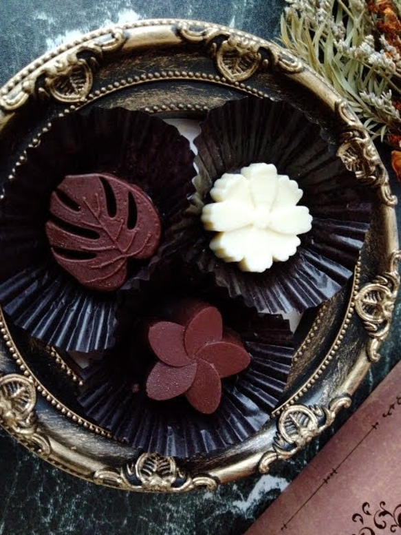 お花のチョコレート型（コスモス）(22)　シリコン型　シリコンモールド　お菓子　手作り　プレゼント 4枚目の画像