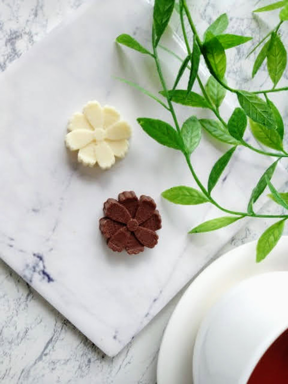 フラワーチョコレート シリコンモールド ｰ* オマケがたくさん