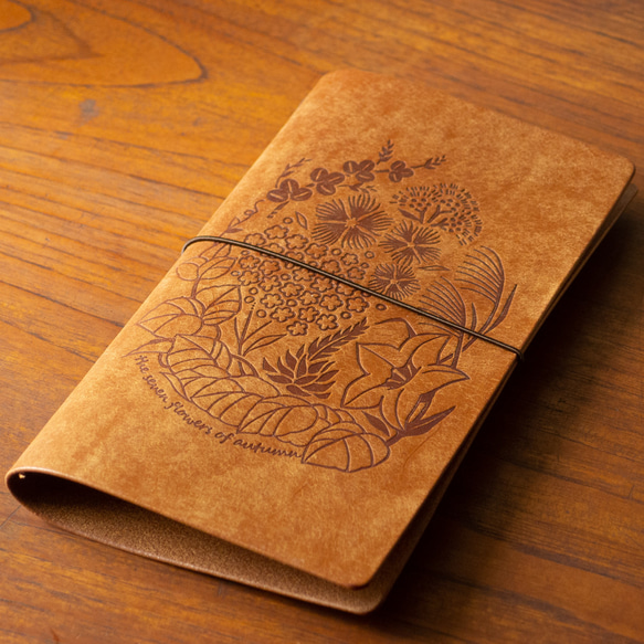 秋季限定】トラベラーズノートレギュラーサイズ コニャック-秋の七草