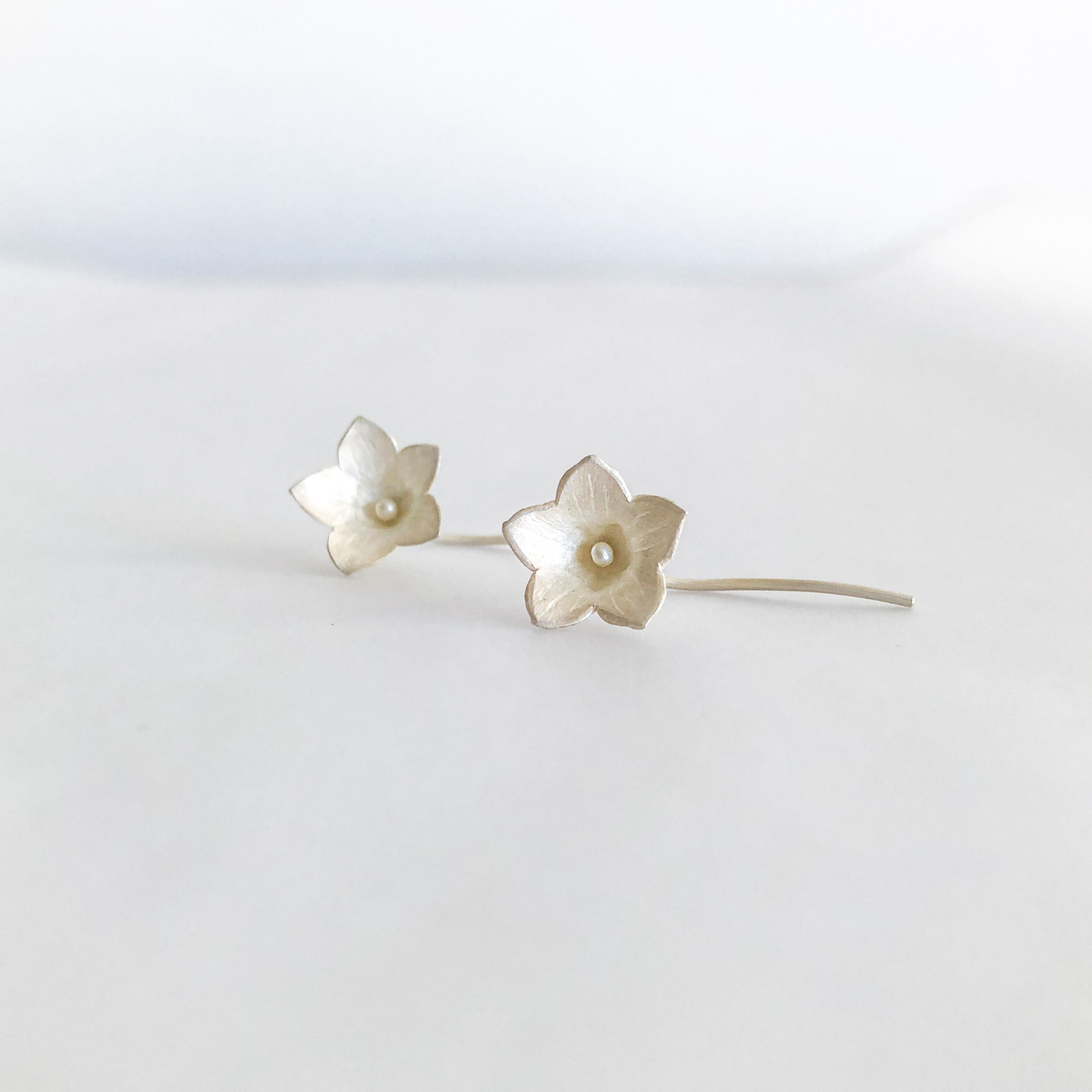 桔梗　シルバーピアス　（片耳用）