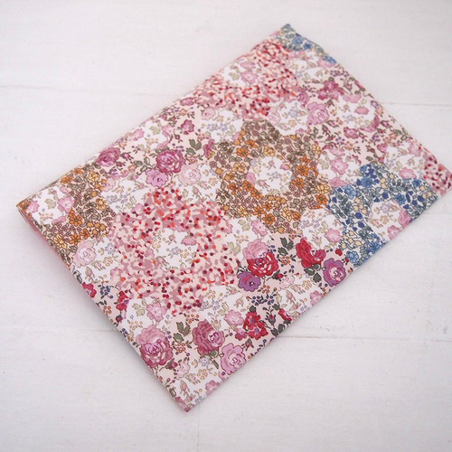 リバティ 母子手帳ケース ガーデンパッチワーク/ピンク B6サイズ  