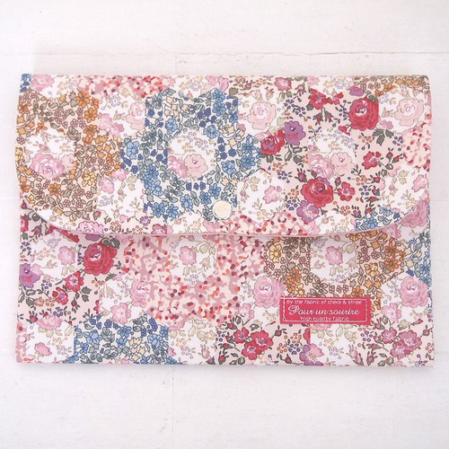 リバティ 母子手帳ケース ガーデンパッチワーク/ピンク B6サイズ  