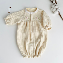 ⭐︎オーダー製作⭐︎衿レースツーウェイオール（新生児〜70サイズ着用）４重ガーゼ　手刺繍 14枚目の画像