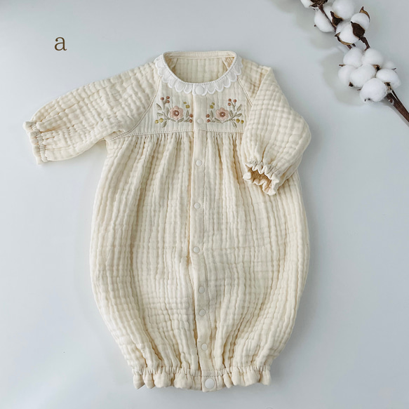 ⭐︎オーダー製作⭐︎衿レースツーウェイオール（新生児〜70サイズ着用）４重ガーゼ　手刺繍 3枚目の画像