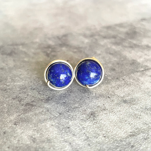 高品質ラピスラズリゴールドピアス 14kgf ピアス（スタッド・一粒