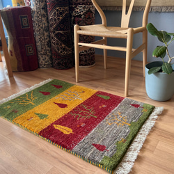 インド手刺繍 敷物 ラグ ミラーワーク パッチワーク ラリーキルト
