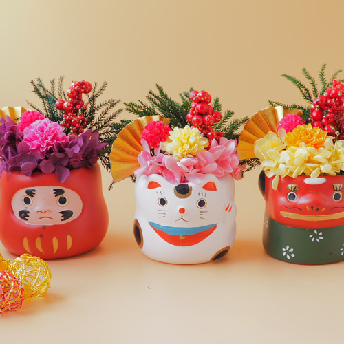 早割お正月2026】お正月アレンジ だるま【プリザーブドフラワー